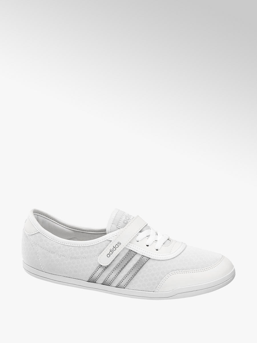 Damen Ballerinas DIONA W von adidas in creme - deichmann.com Damen Ballerinas DIONA W von adidas in creme - deichmann.com